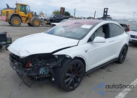 2016 Tesla Model X 75D/P100D/P90D from USA, damaged, VIN 5YJXCBE4XGF021916